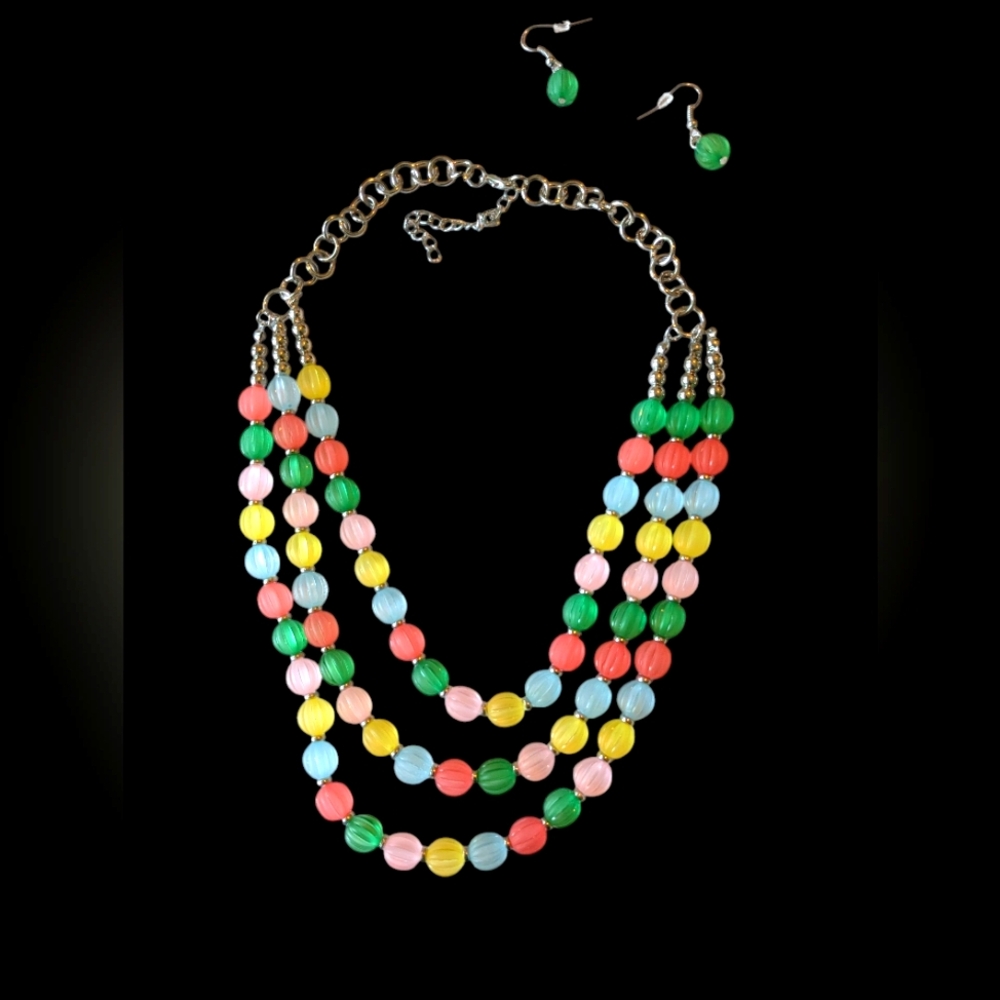 New Multicolor Beaded Necklace and Earring Set - Picture 2 of 6